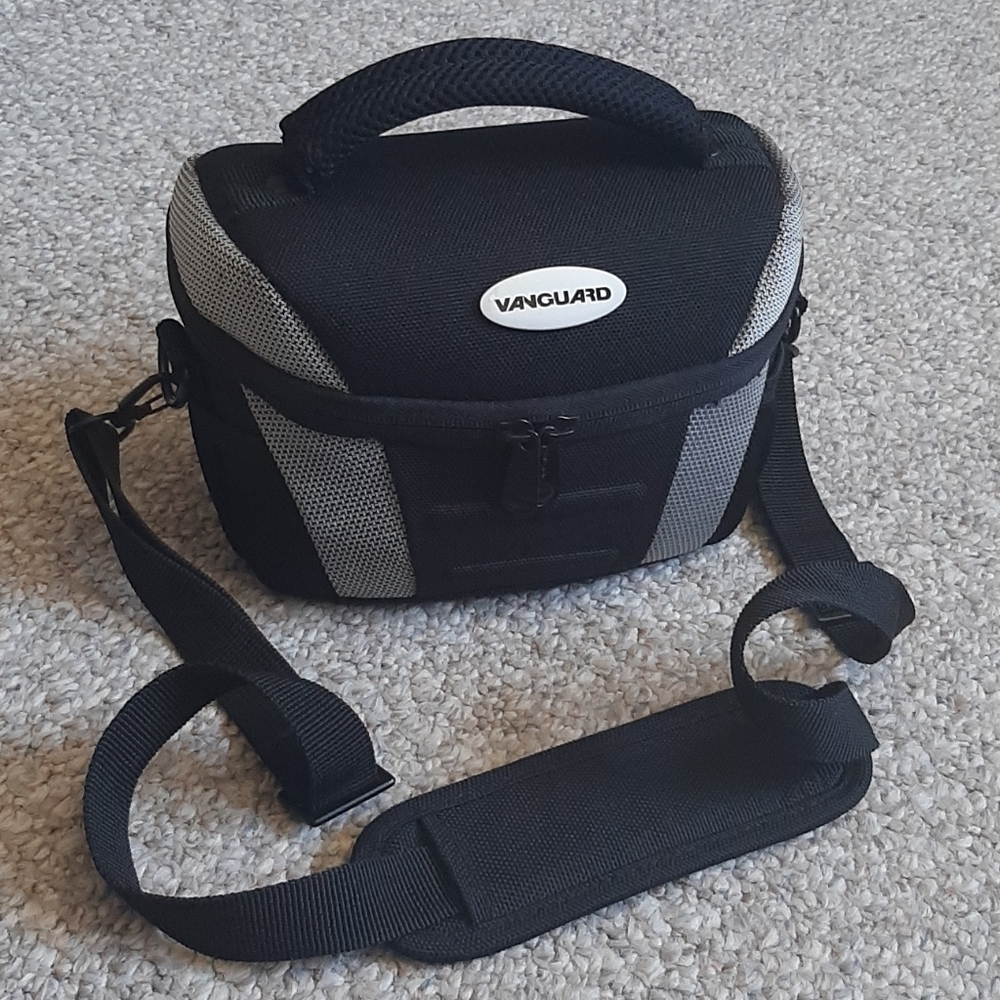Vanguard Camera Bag/Case.
